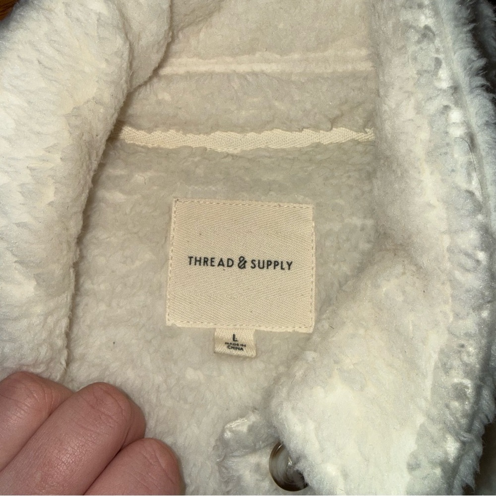 🍎Thread & Supply Ivory Sherpa Shacket